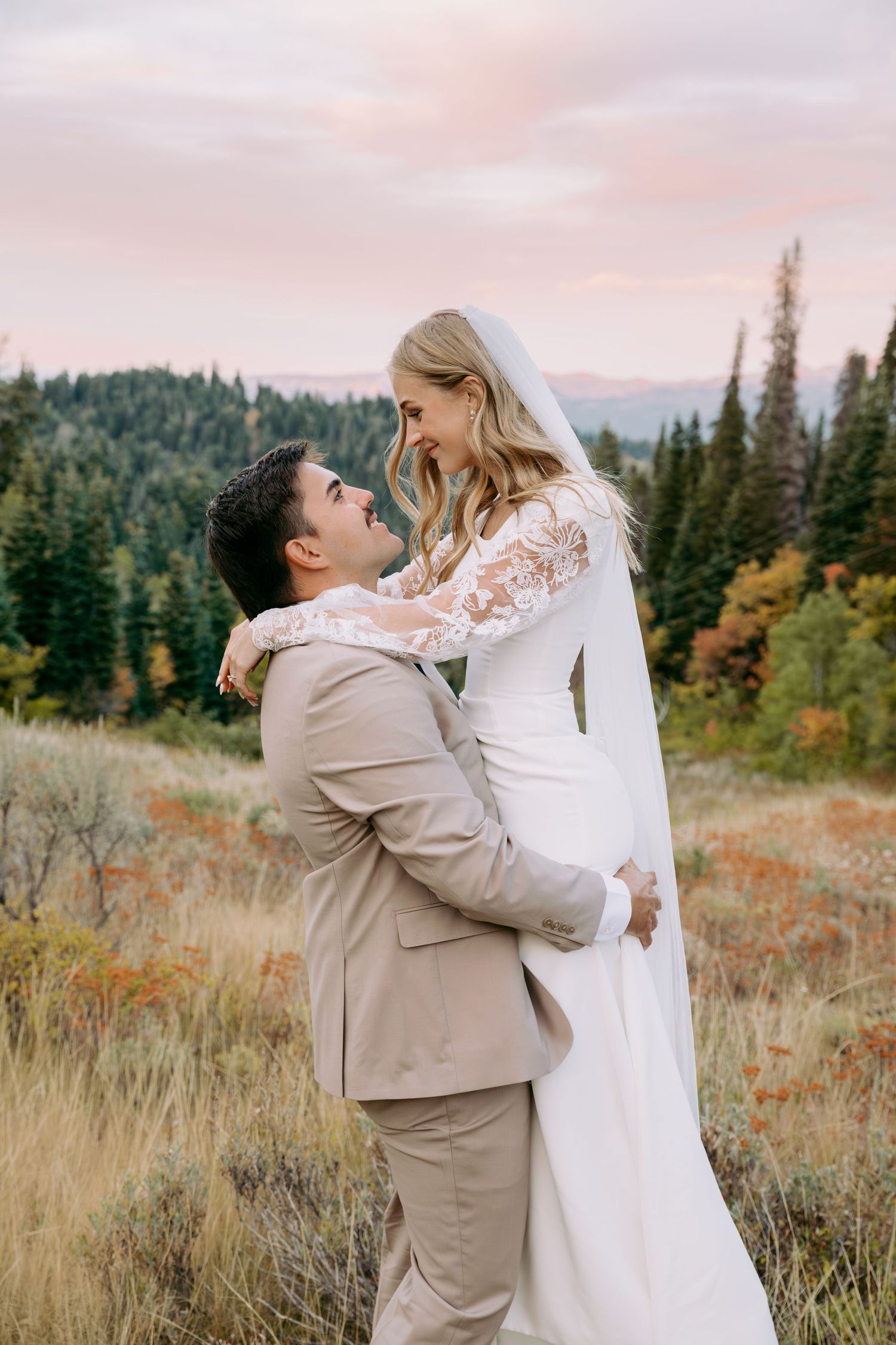 Mountain bridals in Salt Lake City Utah.