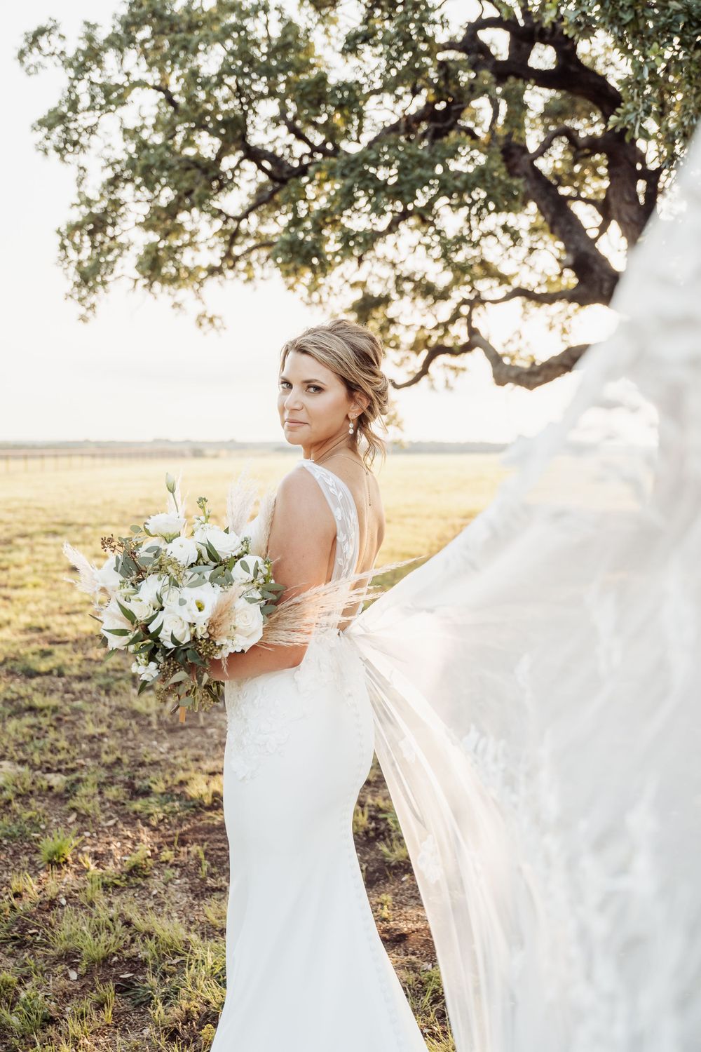 Parker county Texas Wedding photographer, Weatherford tx wedding photographer, dfw wedding photographer