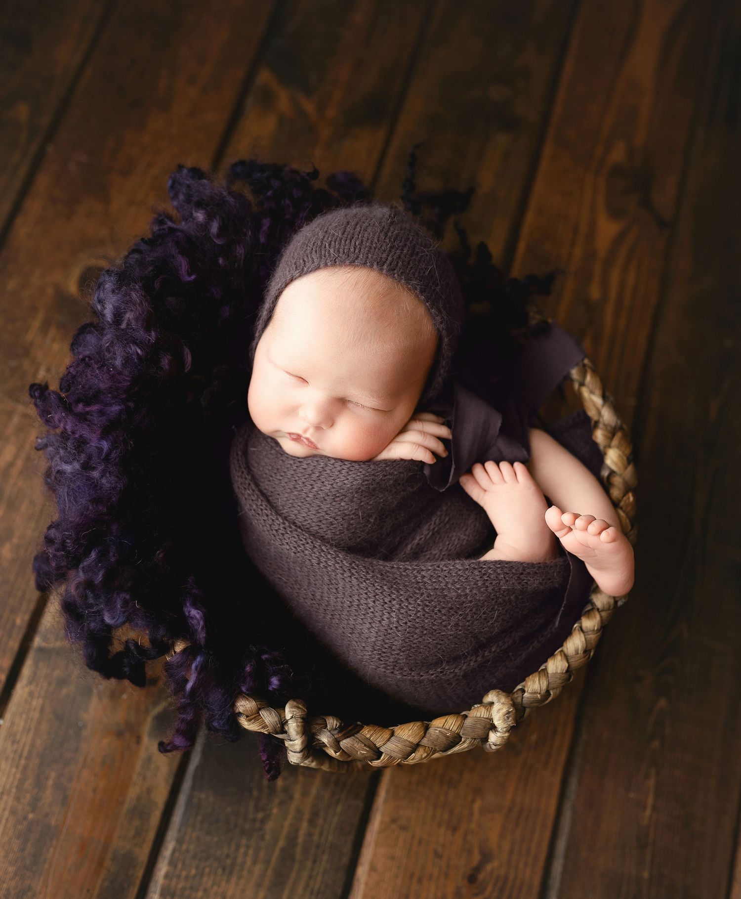 vertical shot. Greenville sc newborn photographer, Easley sc newborn photographer, Greenville SC newborn, Newborn photographer near