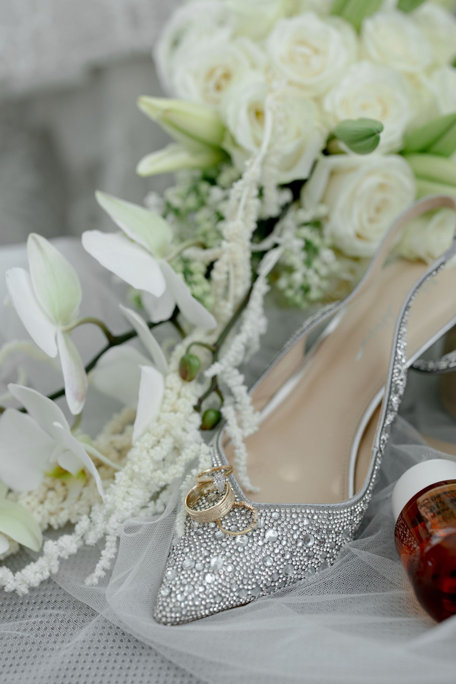 editorial Photography in Royal Venetian Mansion Venue Aurora