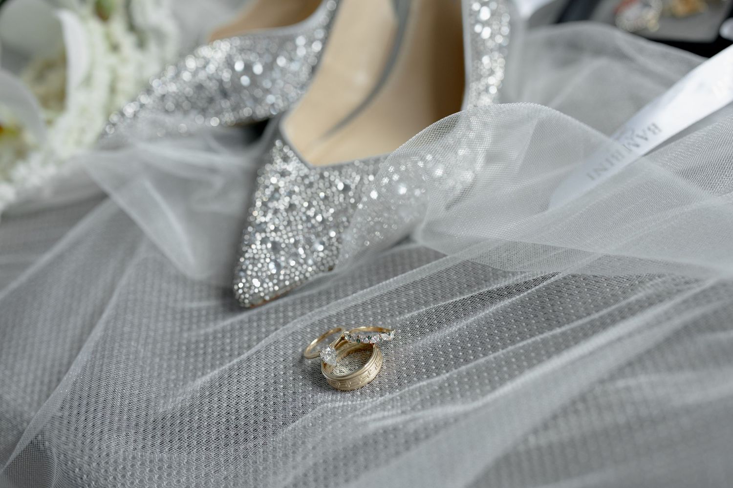 editorial Photography in Royal Venetian Mansion Venue Aurora