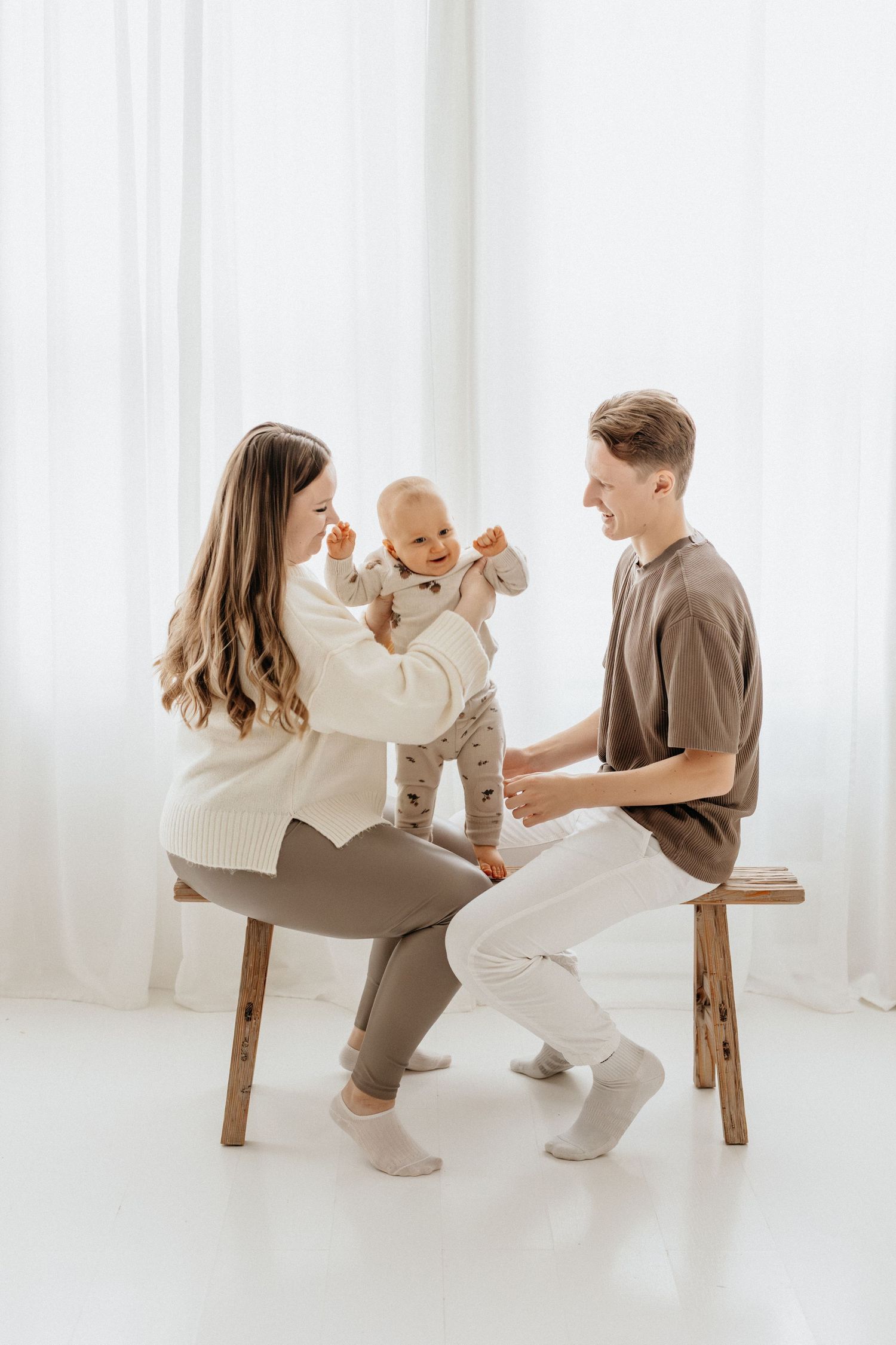 perhekuvaus Helsinki, valokuvaaja Helsinki, lapsikuvaus Helsinki, newbornkuvaus Helsinki, vauvakuvaus Helsinki