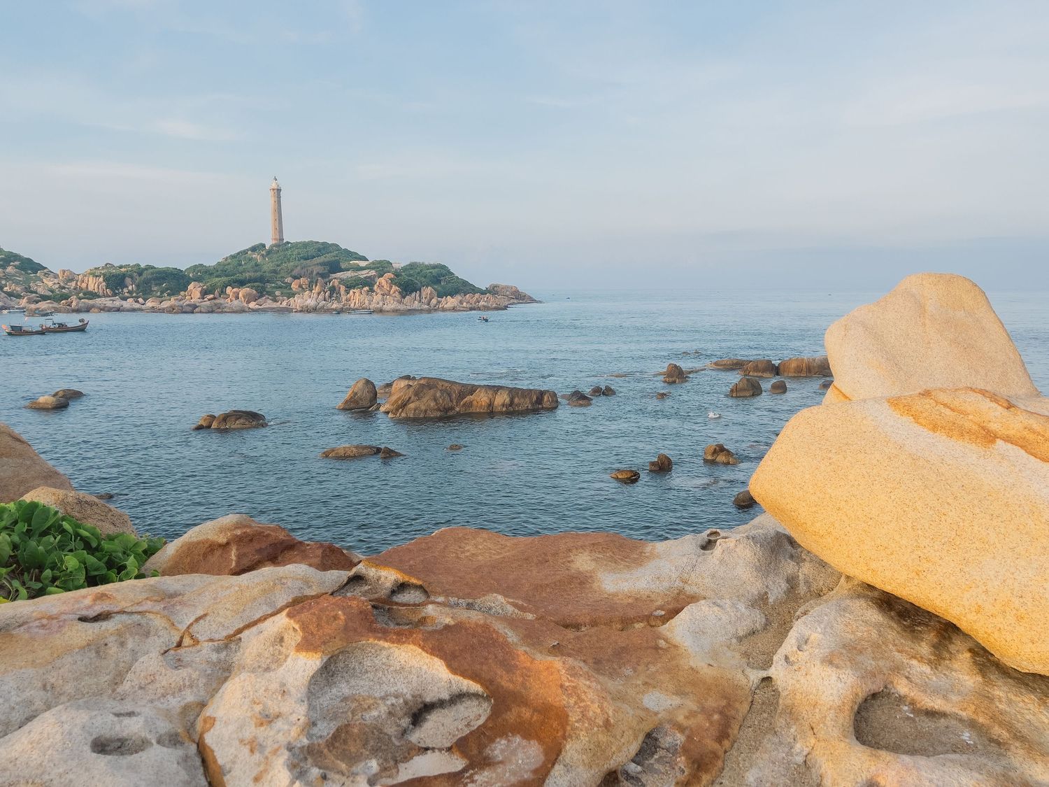 Phan Thiet elopement wedding Vietnam
