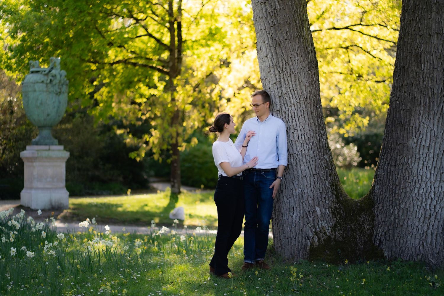 Séance photo couple et famille professionnelle, portraits naturels en extérieur