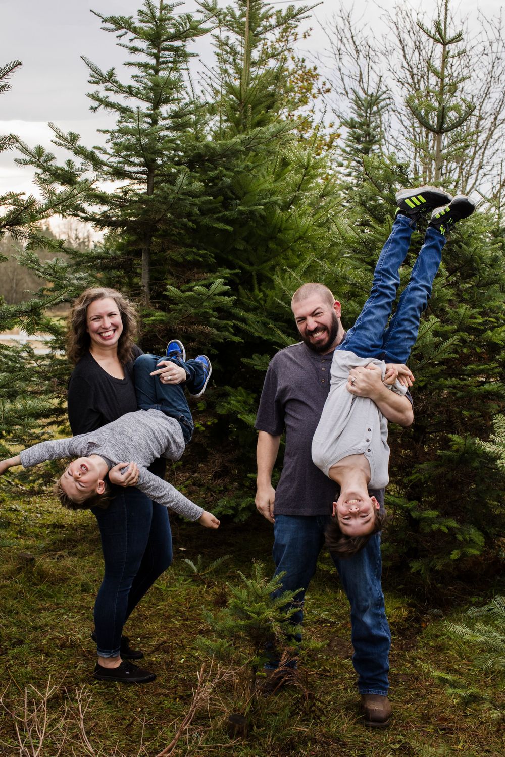 Newborn & Family Photographer Based on Camano Island and Serving Surrounding Areas.