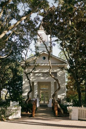 Wilmington NC Wedding Photographer - Unique Collective Imagery