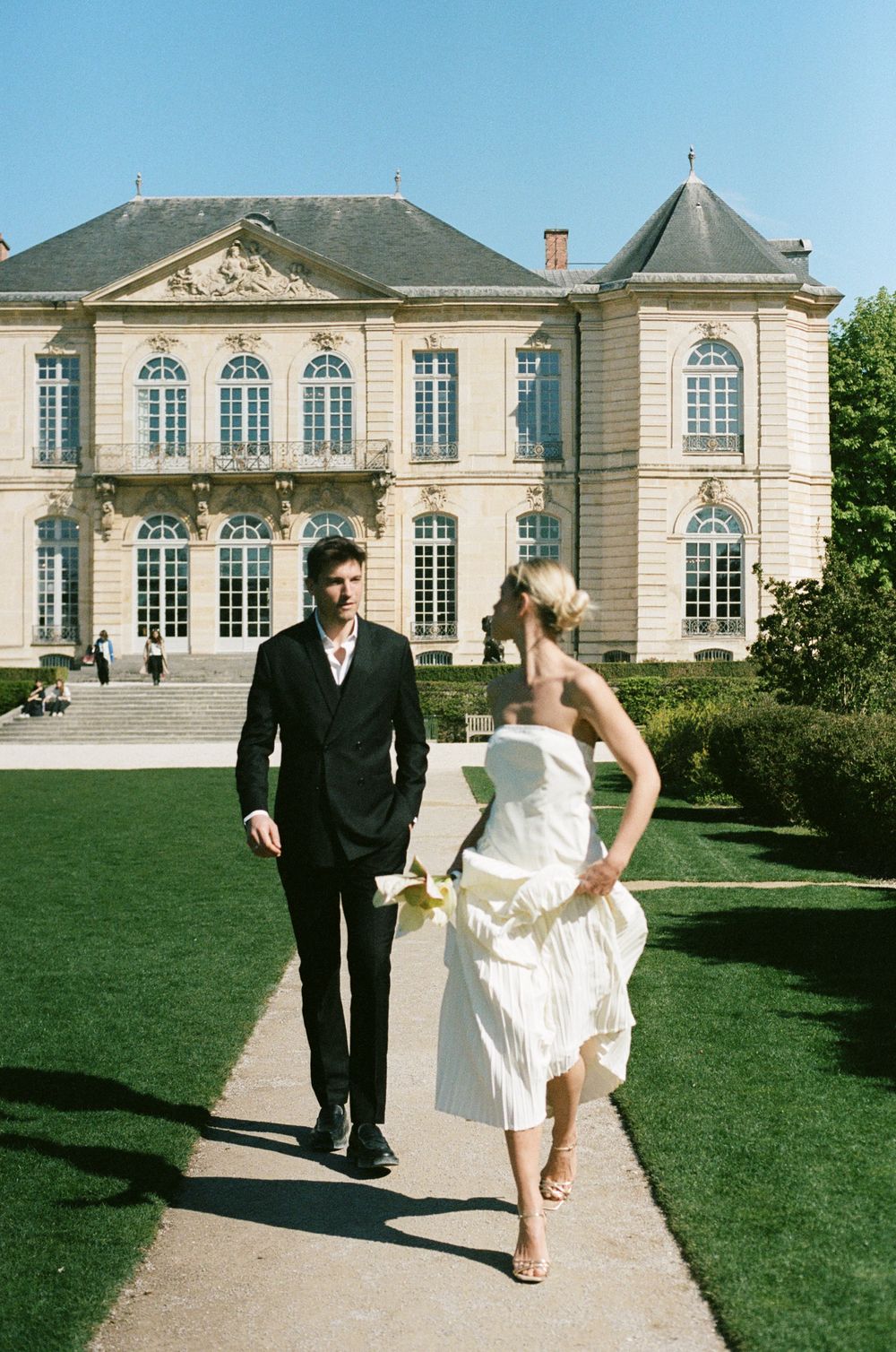 Paris editorial wedding photographer.