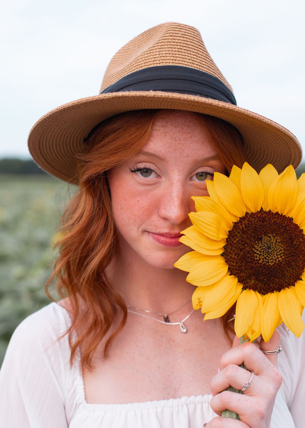 Professional Photography Janesville Wisconsin
Friends
Love
Friendship
Sunflowers
Natural Light