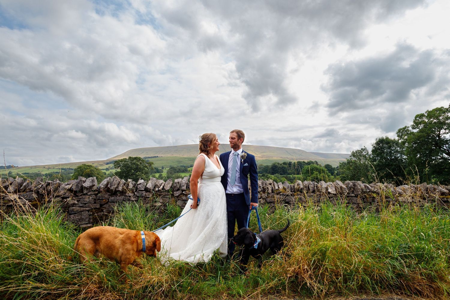 wedding, pendle hill, lancashire wedding photographer