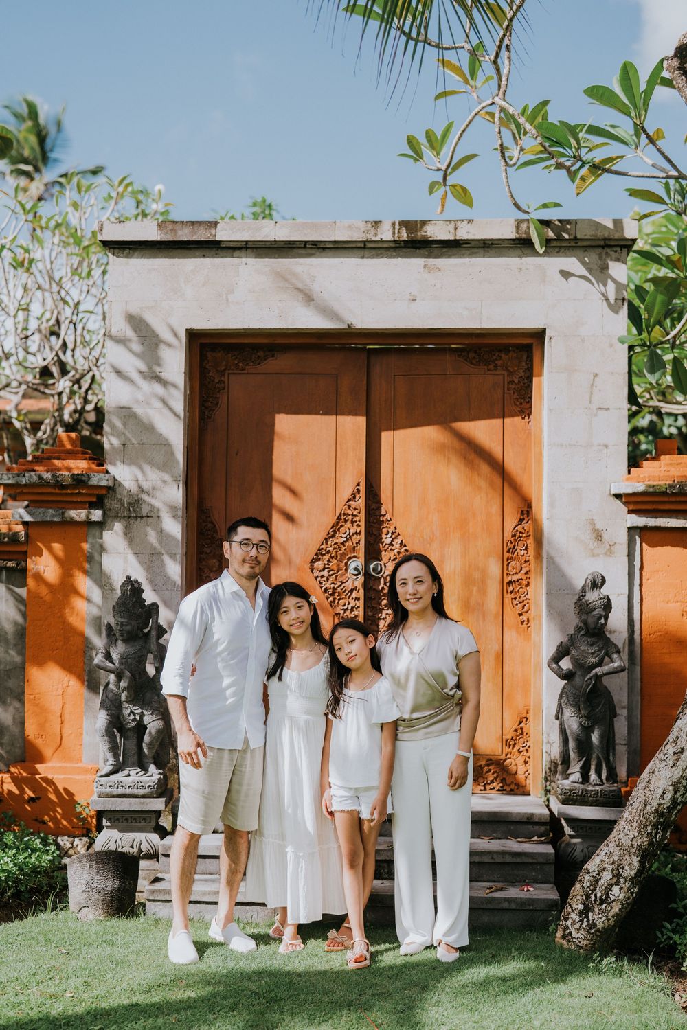 Family photography session at Grand Hyatt Nusa Dua
