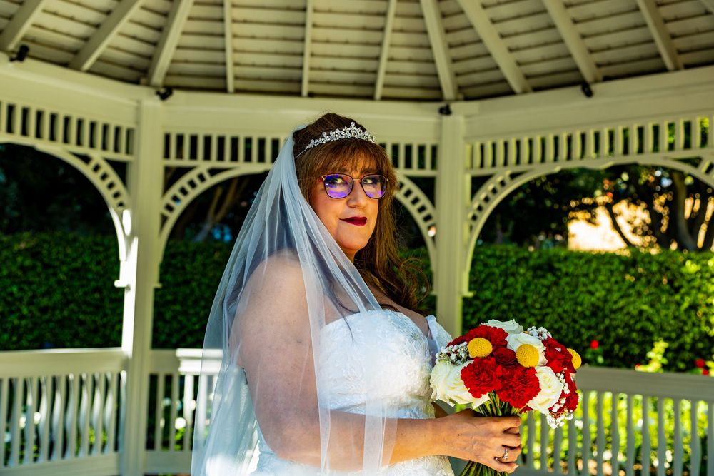 A collage of outdoor wedding photos featuring a white gazebo, floral bouquets and veiled bride in natural garden setting.