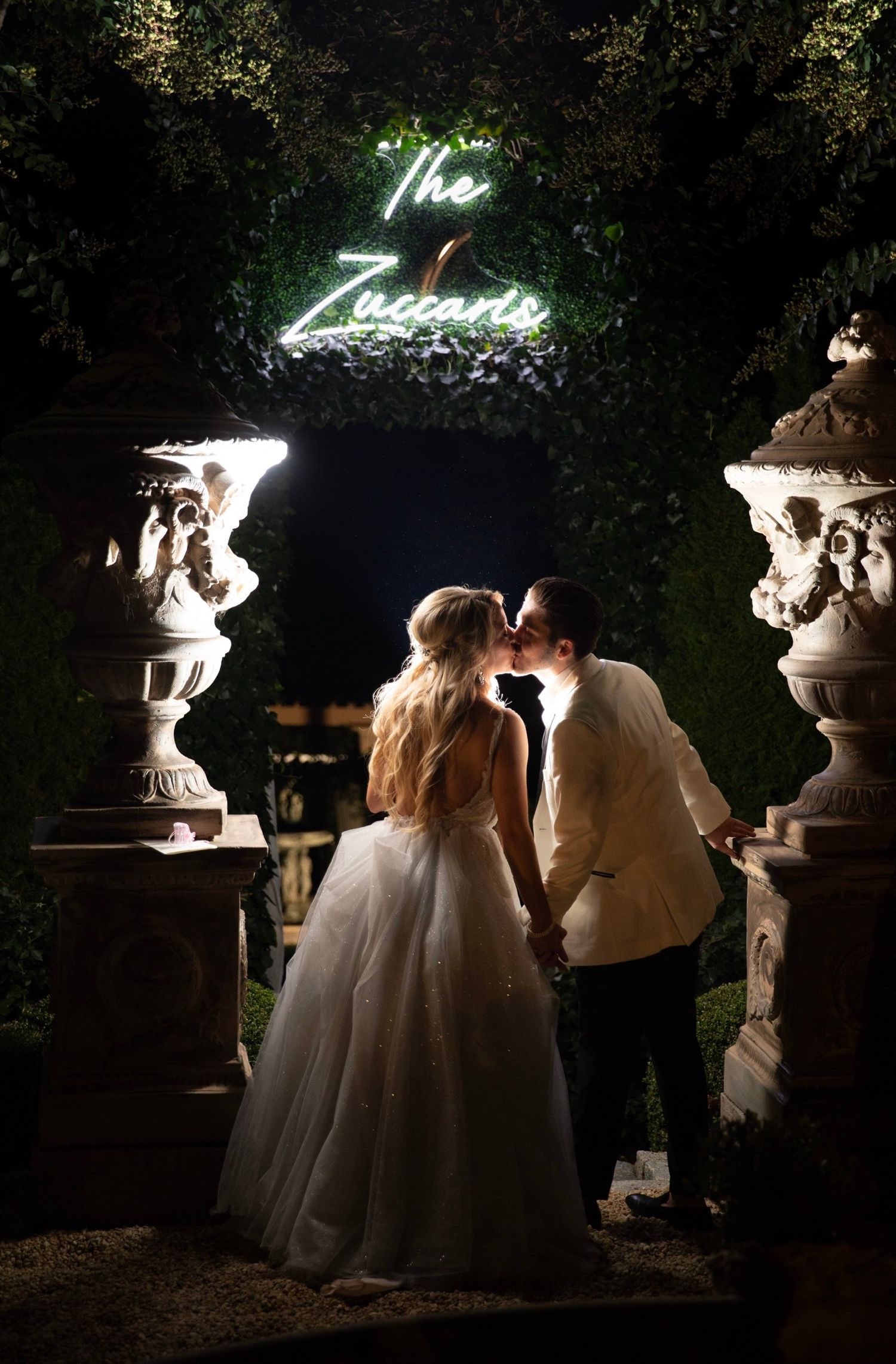 Ashley + Jarred | Zuccari Wedding | © Carly Arnwine Photography | PriscillaMBeauty | RSVP Catering | The Vow Boutique | Flowers at 38