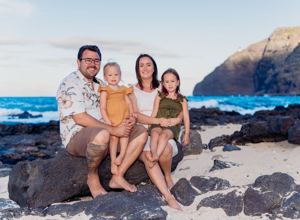 Hawaii family photography
Oahu family photographer
Oahu Hawaii photographer
Family beach photoshoot
Family photo session 
Hawaii photoshoot