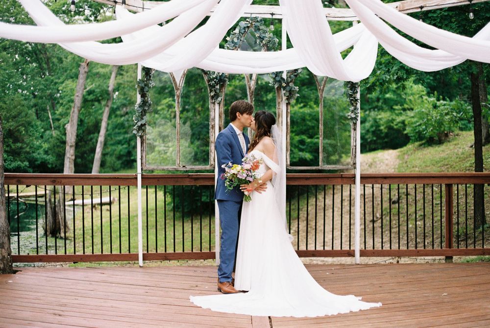 St. Louis bride and groom on film