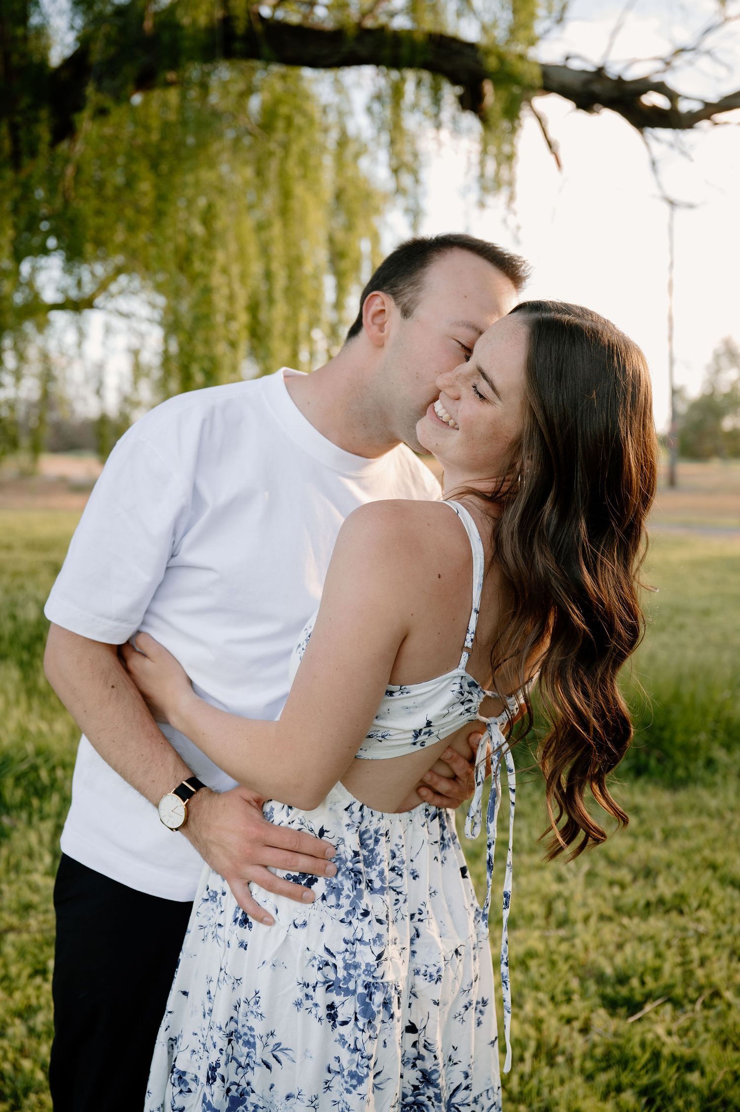 Summer engagement photos in Tri-Cities, WA