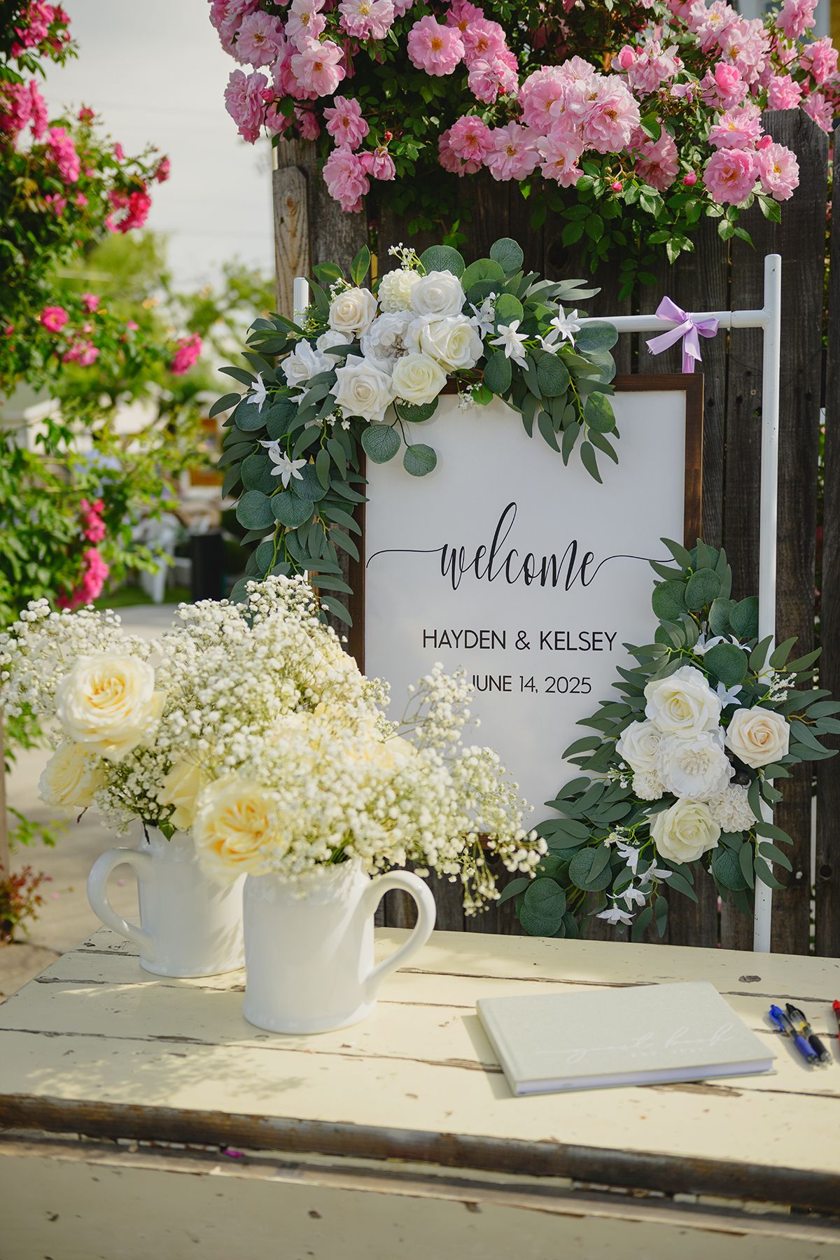 Blackfoot wedding photographer ShutterGirl send detail shots at backyard wedding in Blackfoot idaho