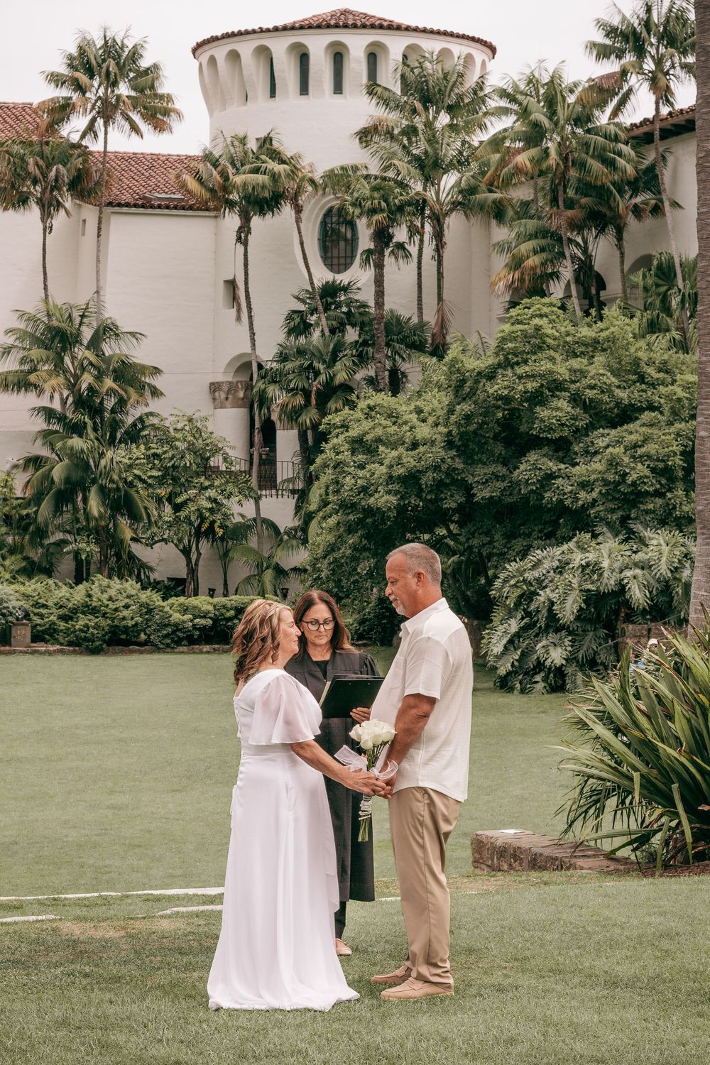 Elopement photographer santa barbara county, montecito. wedding photographer santa barbara courthouse