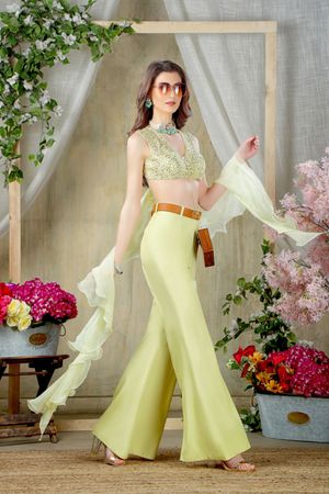 A garment fashion shoot at delhi best Aperture7studios