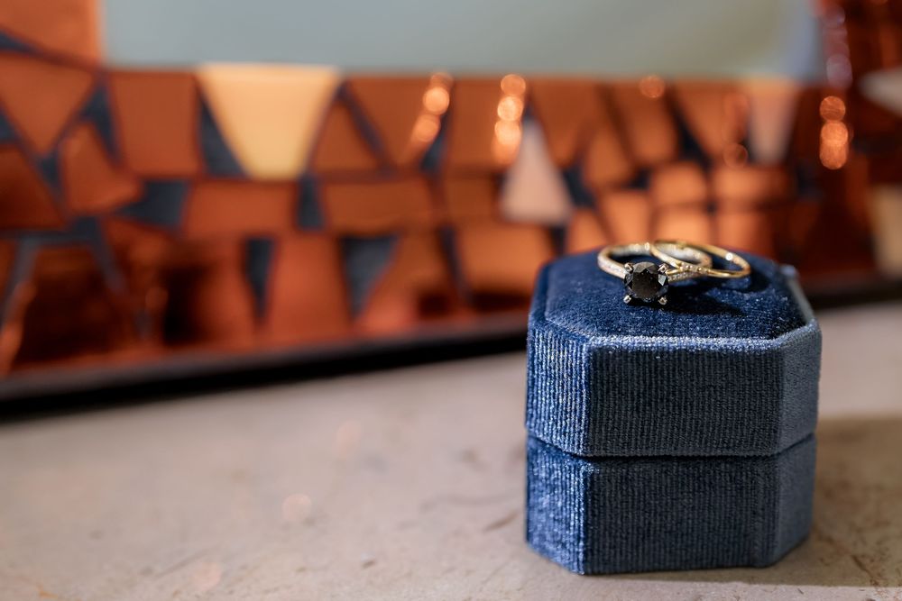 bride and groom untraditional wedding rings detail photo, Mexico resort wedding, destination wedding photographer from Canada, travel photos