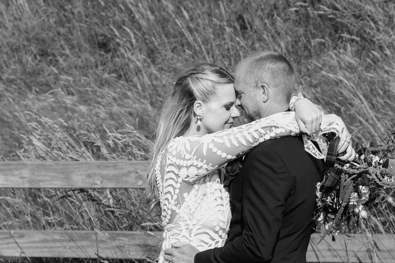 Wedding photography on the Kapiti Coast, New Zealand, photo taken by Andy Snaps.