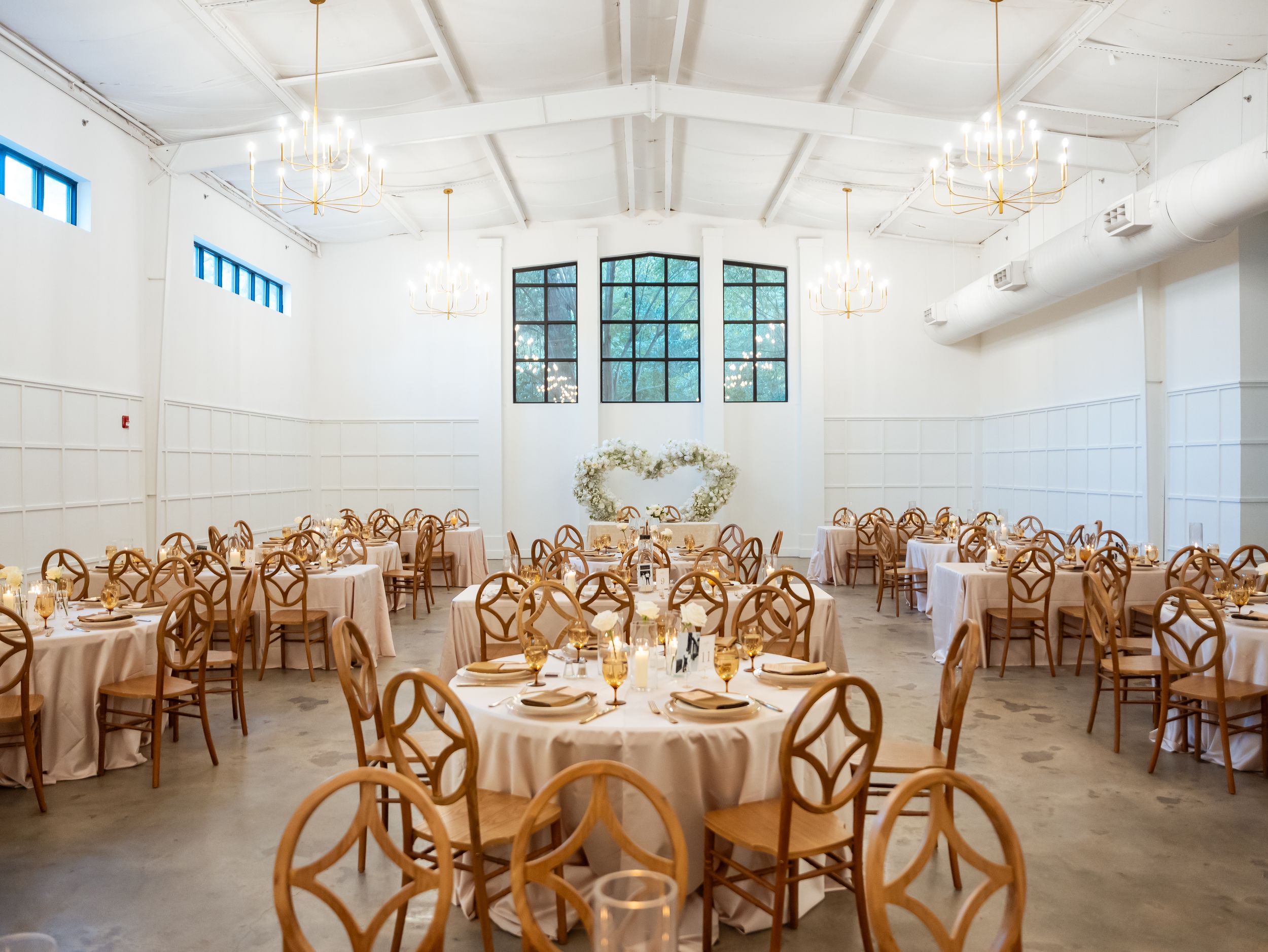Wedding photographer in Raleigh NC captures every detail of your big day