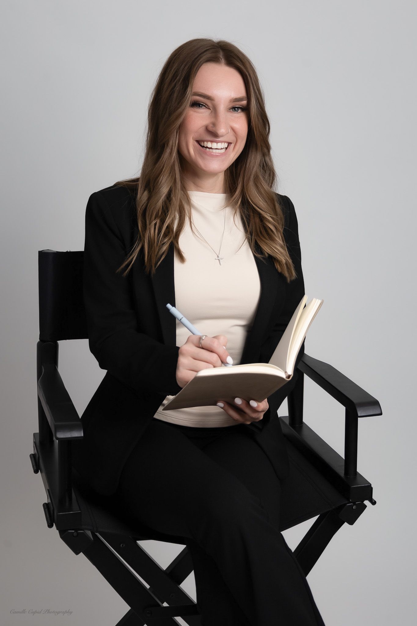 Pittsburgh headshots , Photographer for headshots near me (Pittsburgh), Professional headshots Pittsburgh, Studio headshots