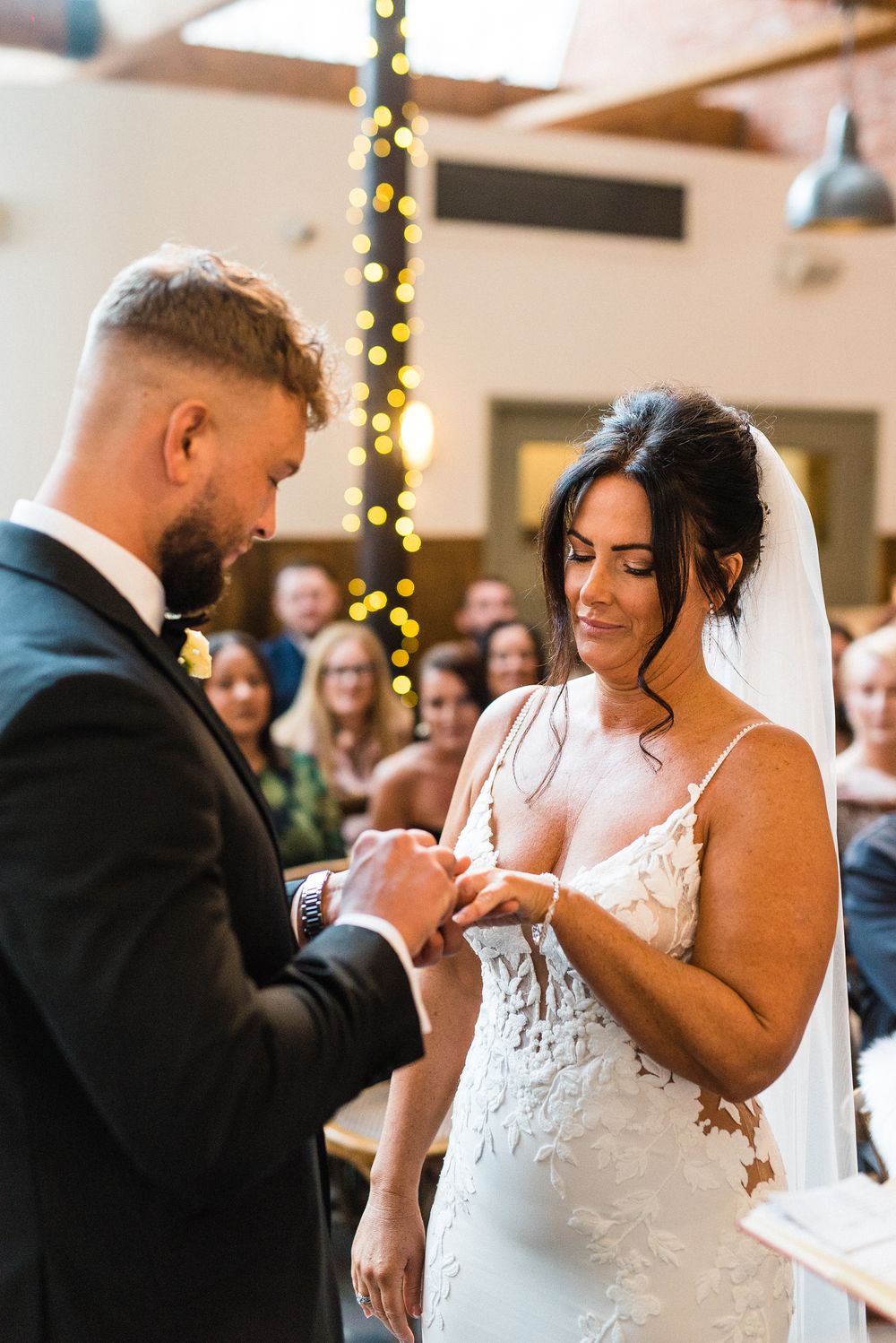 Natural wedding photography in Derby, Nottingham & the Peak District. Affordable packages.
