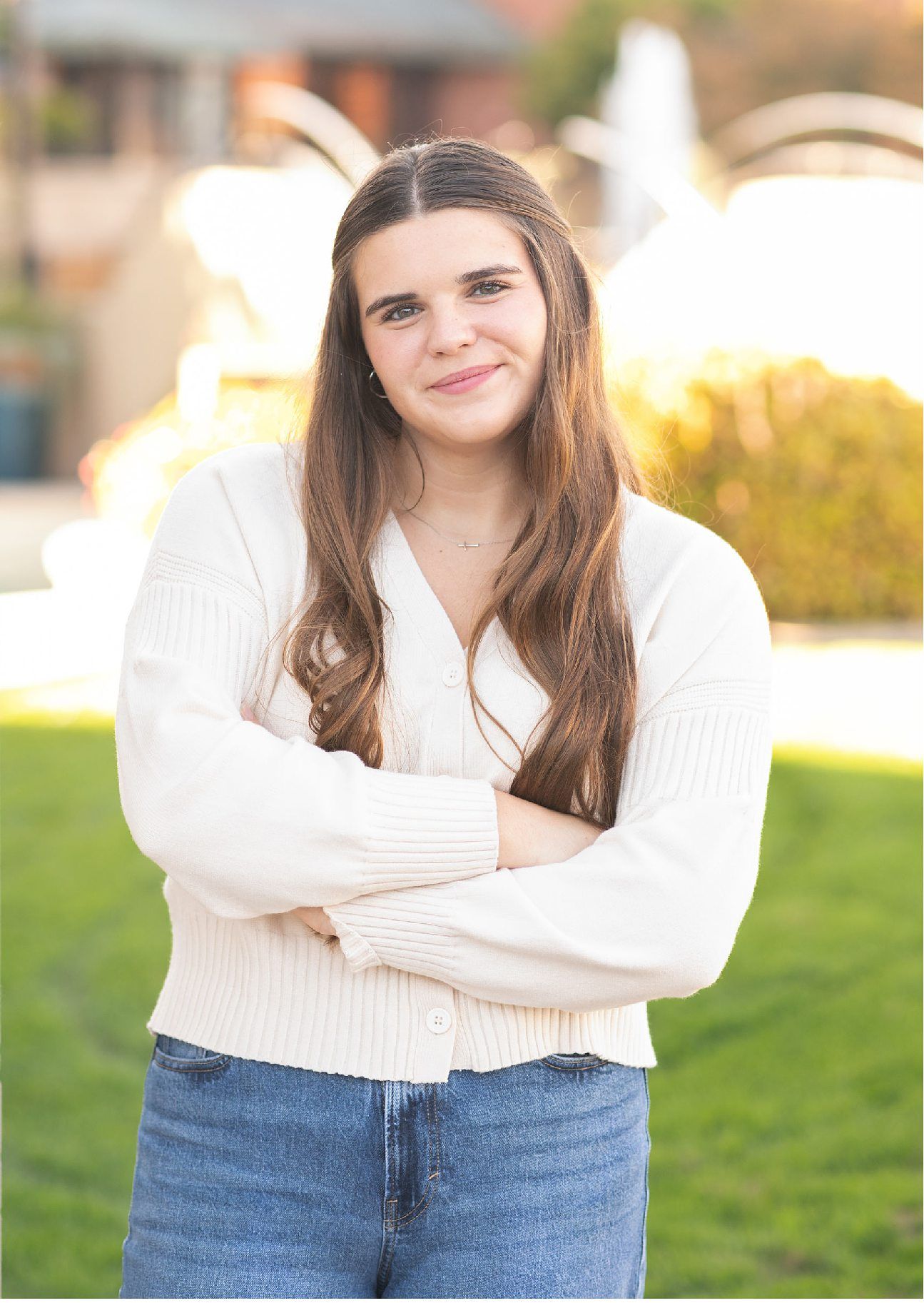 BHS Senior Girl in Field and Downtown Bartlesville by Bartlesville Senior Photographer Kristi Bray