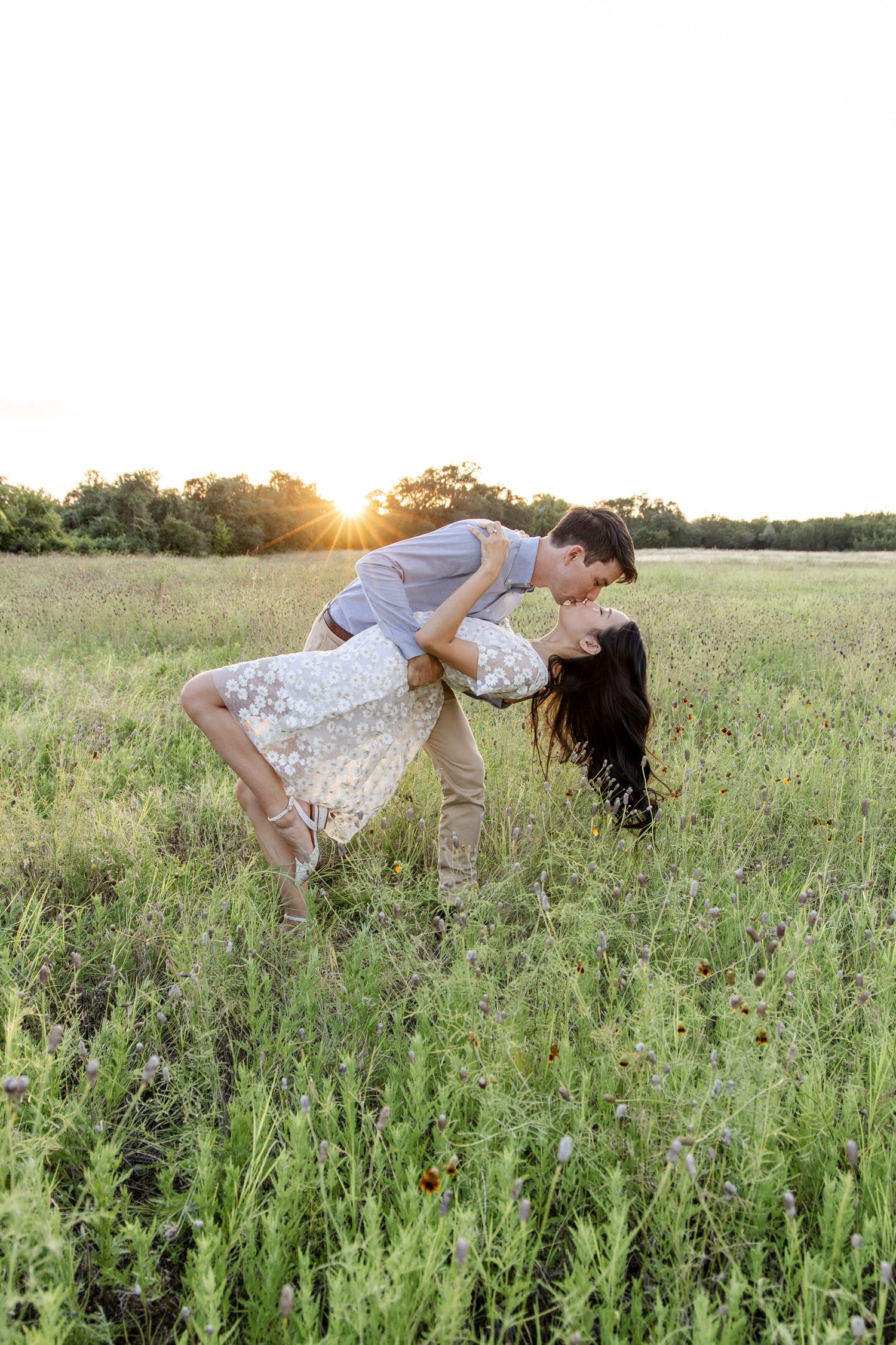 Fredericksburg vineyard engagement session with planner-coordinated timeline