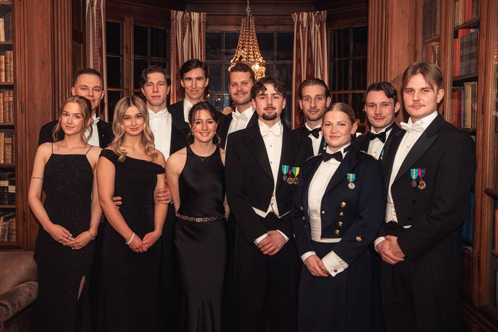 Gruppbild av militär studentförening