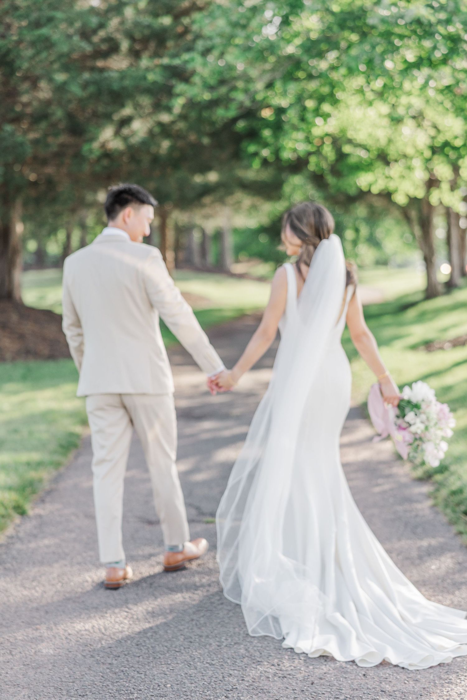 Dominion valley country club wedding pictures
