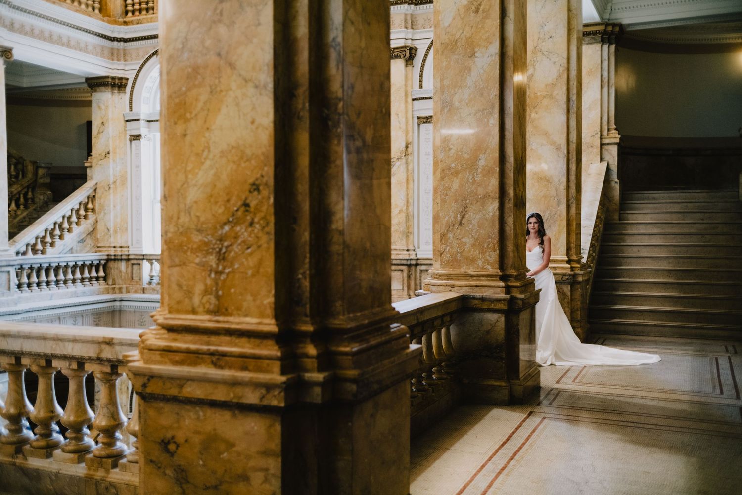 Luxury wedding bride in the Milwaukee Public Library Rotunda