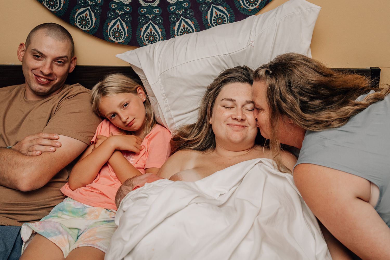 doula and birth photographer near me in northern Virginia
