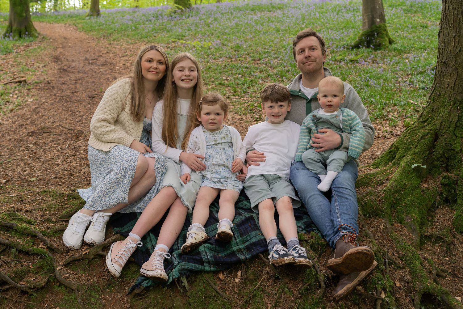 Family photos with natural light in Northern Ireland forest.