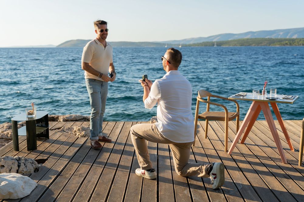 Surprise your partner with Dinner for 2 in Stari Grad Hvar - and photo session