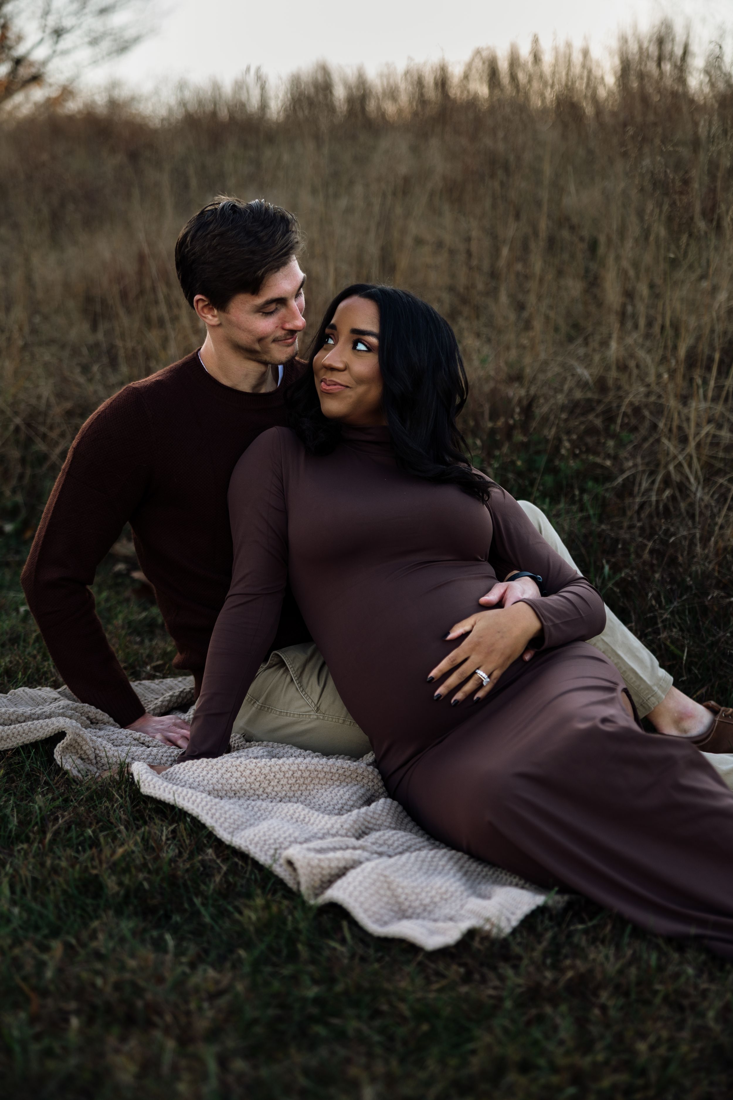Fall boho maternity shoot