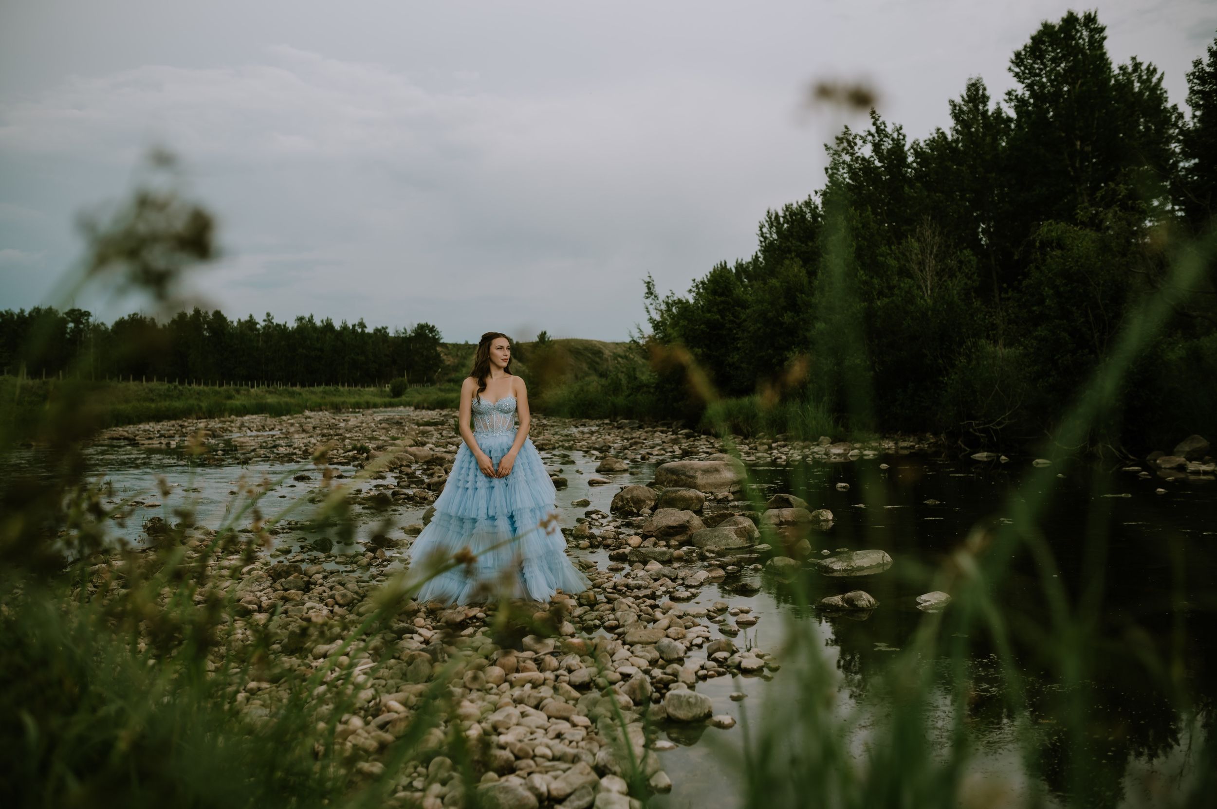 Graduation Gallery of pictures taken by Dawn Kroening Photography located in Ponoka Alberta