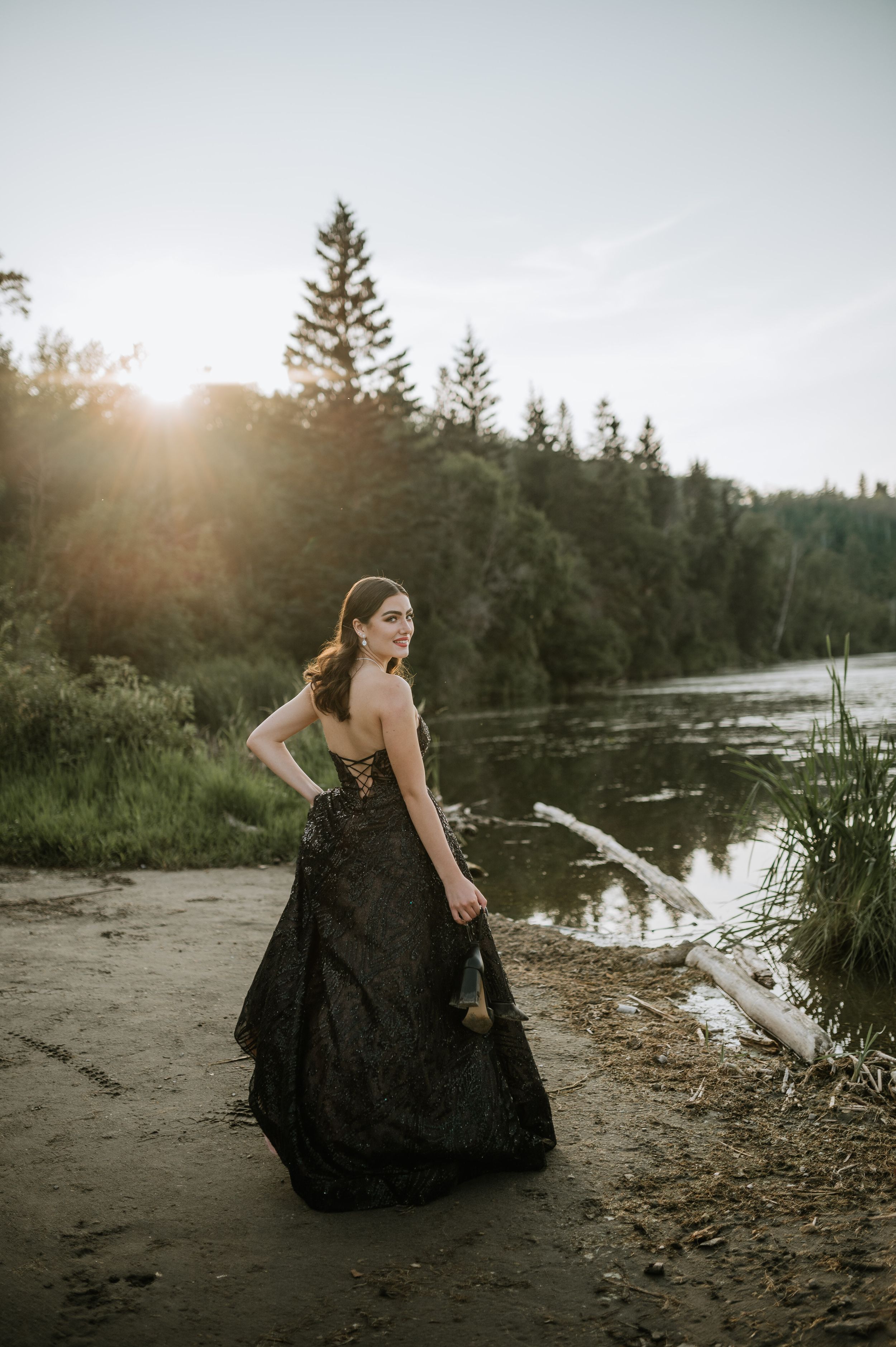 Graduation Gallery of pictures taken by Dawn Kroening Photography located in Ponoka Alberta