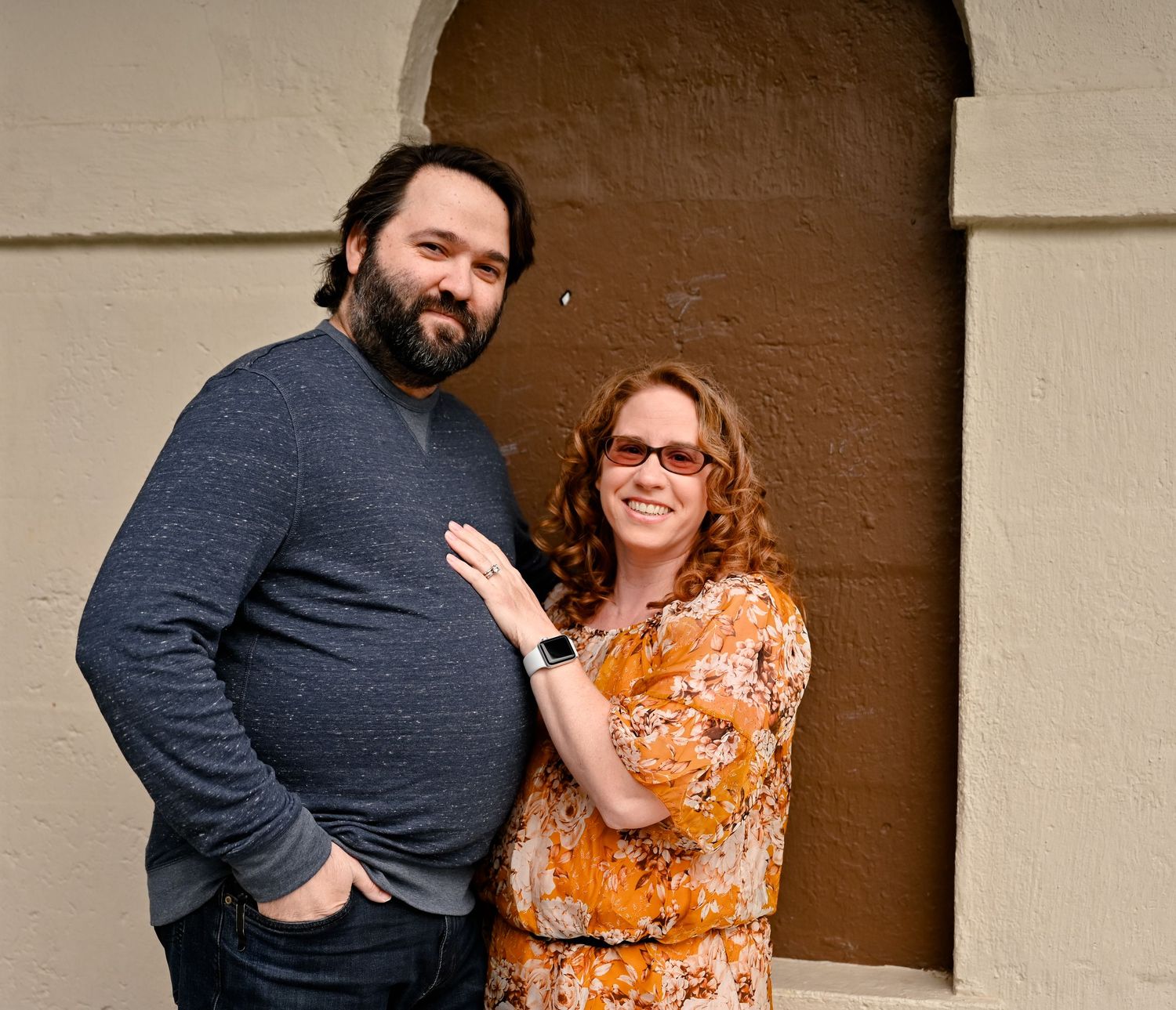 Natural light couples portrait in Papillion Nebraska