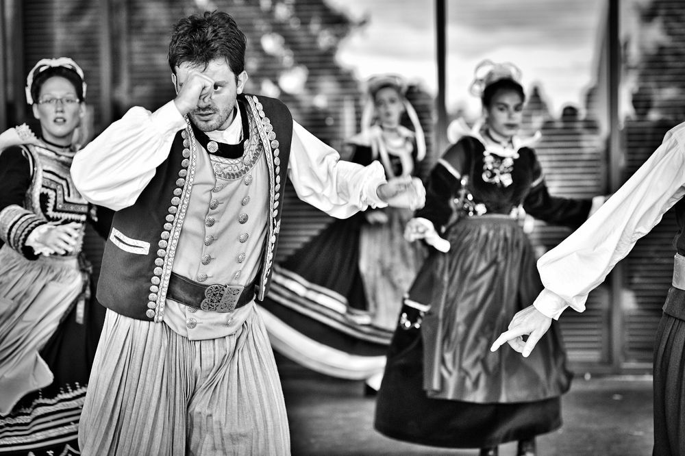 CERCLE GIZ'KALON QUIMPERLÉ DANSE BRETAGNE BRITTANY BREIZH © Didier Houeix
