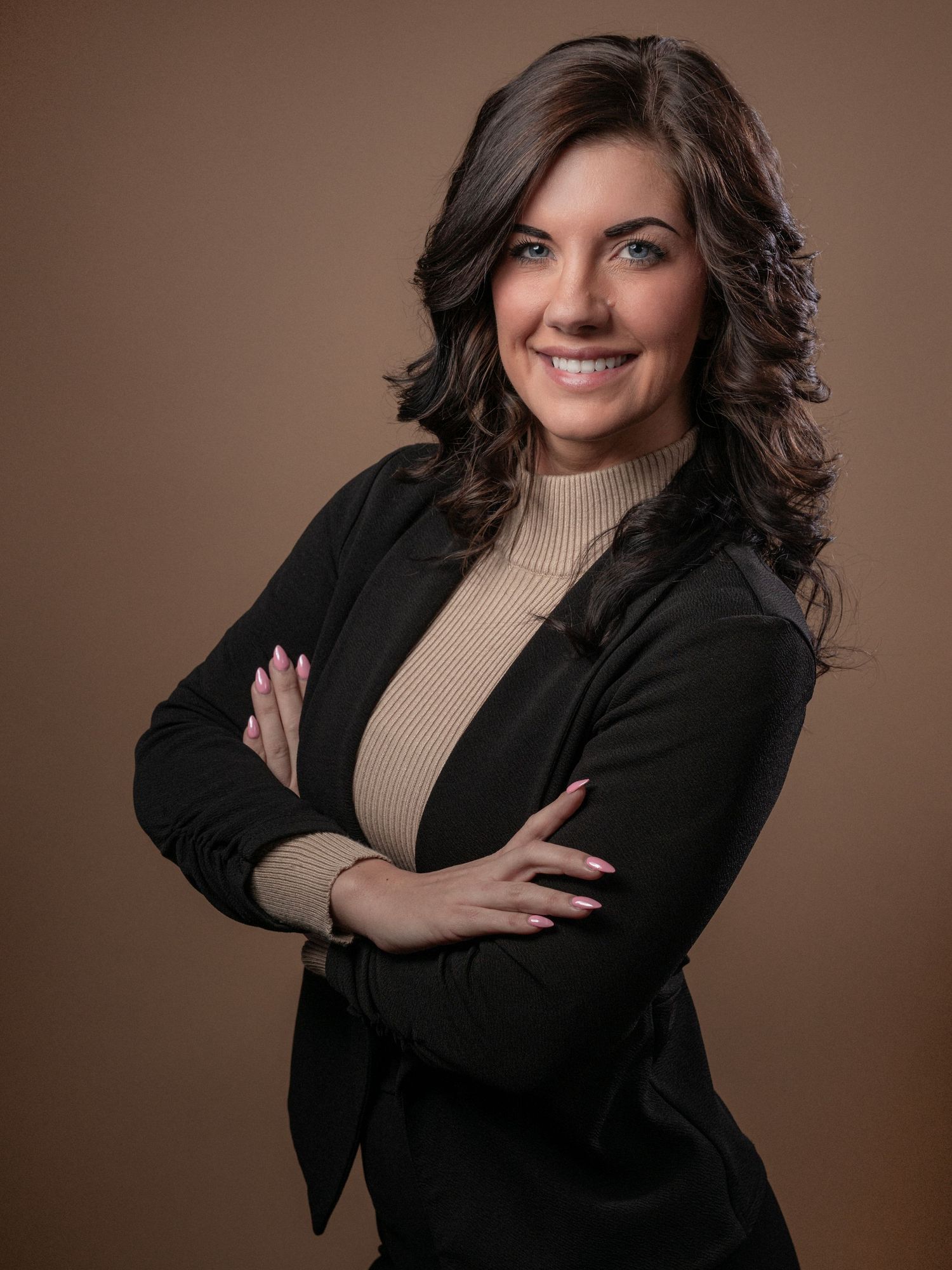 Personal branding portrait of young professional from Knoxville taken by personal branding photographer in Dandridge.