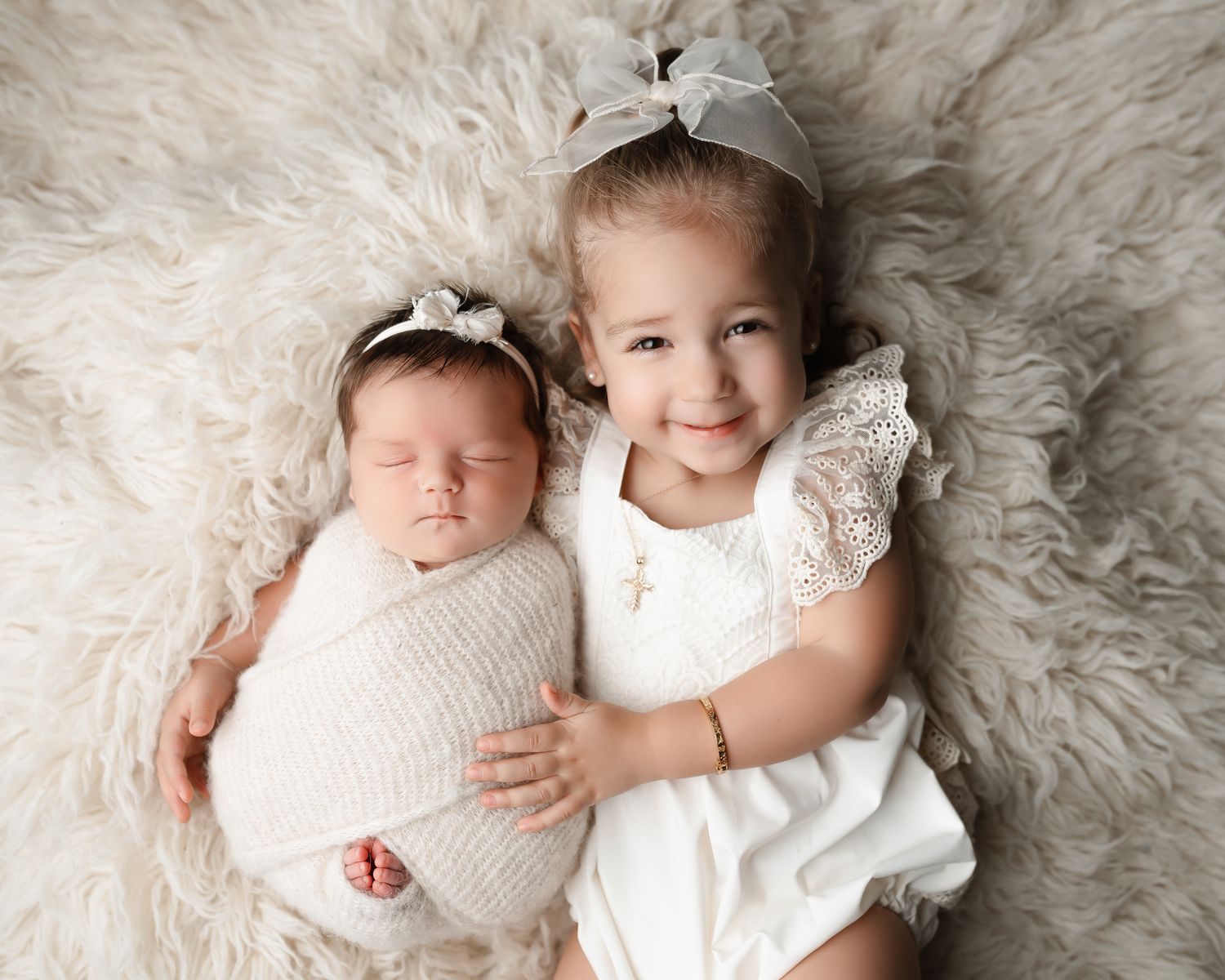 Newborn photography studio located in between Atlanta, Georgia and Birmingham, Alabama with full service photo studio.