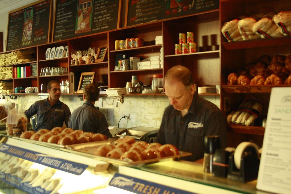 maggios cafe