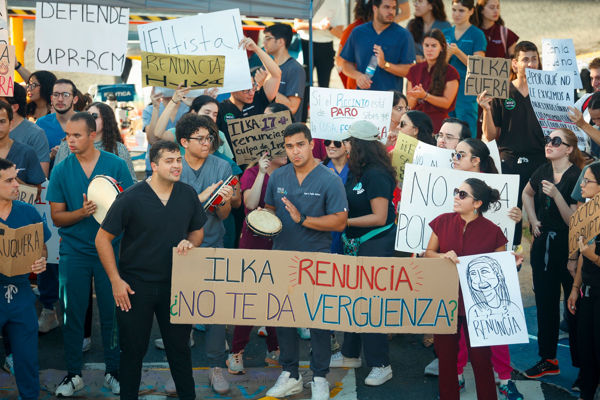 THE STRIKE OF STUDENTS, PROFESSORS, AND DOCTORS DEMANDING THE RESIGNATION OF THE CHANCELLOR OF THE RCM.