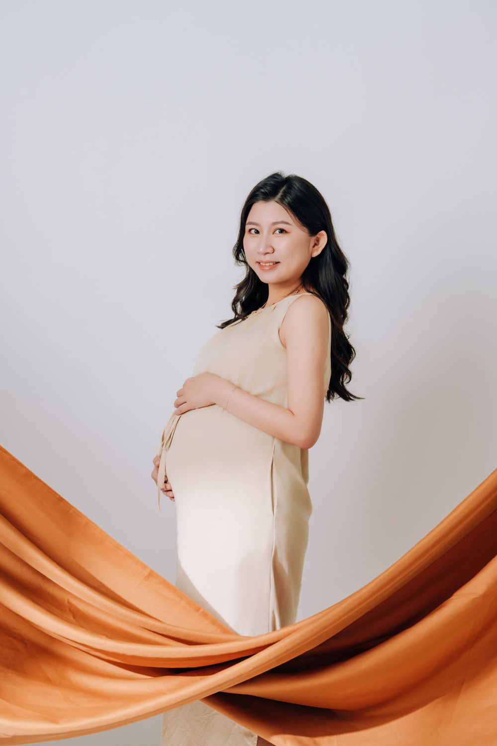 美式柔美孕婦寫真孕寫真屏東森林總圖三代同堂家庭寫真、屏東潮州美式親子寫真、屏東全家福、屏東家族照推薦照相館、屏東自助婚紗攝影工作室、屏東高雄台南攝影棚、生日派對慶生寫真週歲寫真、高雄美式家庭親子寫真攝影團隊、台灣旅拍攝影師、高雄登記寫真、新加坡香港海外家庭旅遊紐西蘭屏東總圖