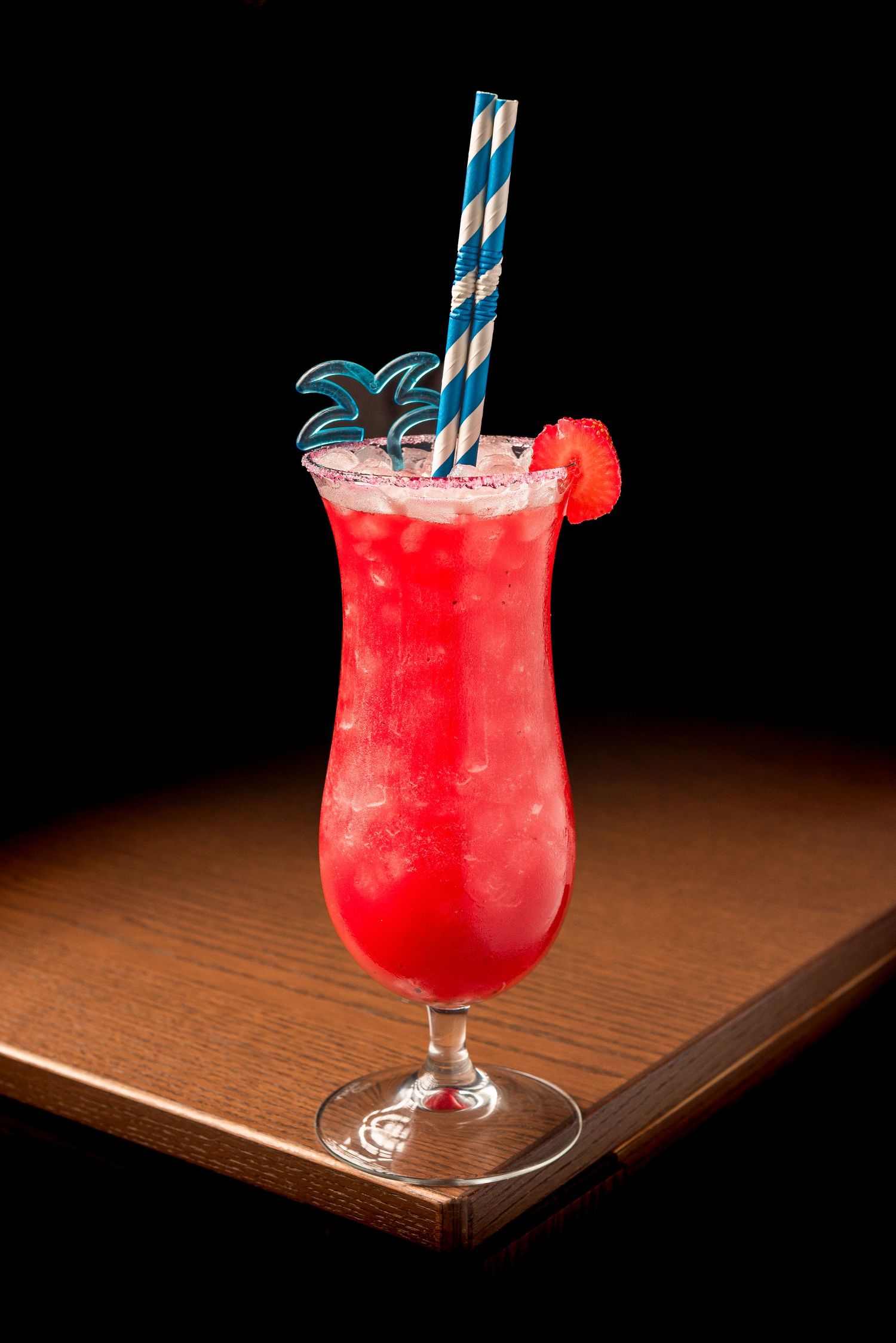 Disfruta de los mejores cócteles en la Costa del Sol: saborea las bebidas más frescas de Marbella y Nerja.