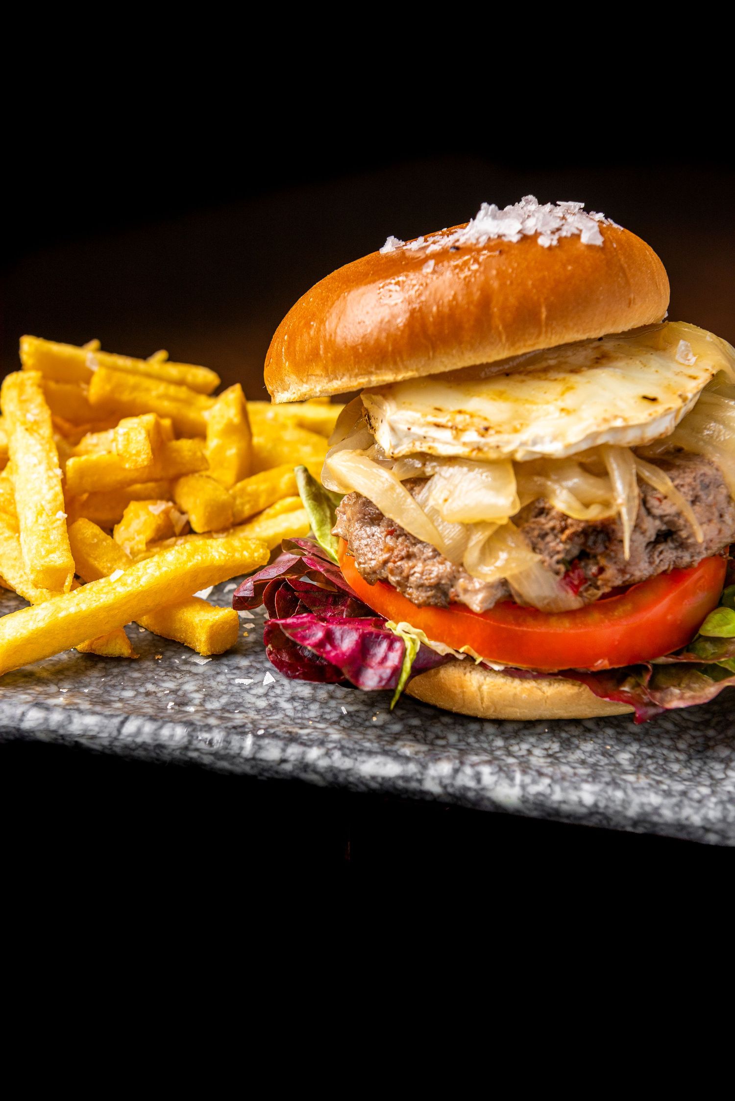 Fotografía gastronómica de platos vibrantes con ingredientes frescos en Costa del Sol, Nerja, Málaga y Marbella, por Robert Centurion.