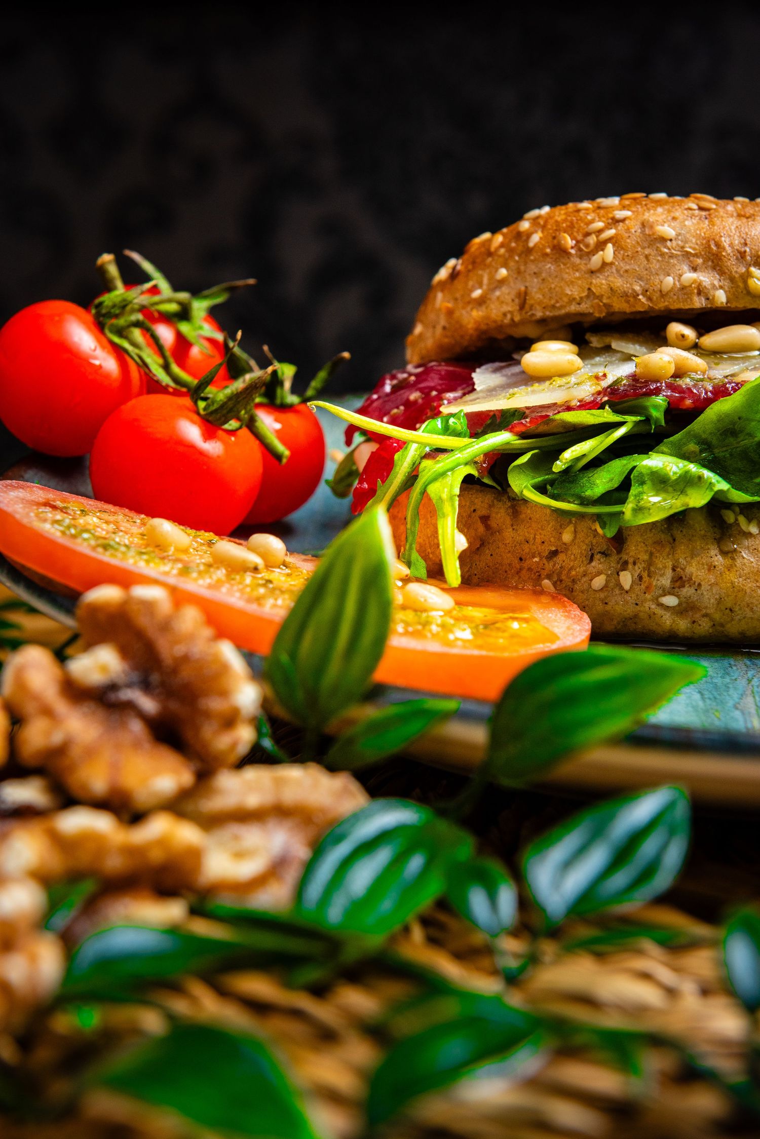 Fotografía gastronómica de platos vibrantes con ingredientes frescos en Costa del Sol, Nerja, Málaga y Marbella, por Robert Centurion.