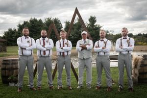 outdoor wedding groom and groomsmen