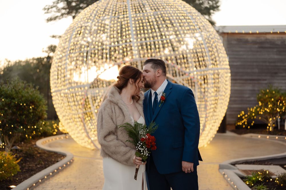 Christmas wedding photography downtown Conway, sc